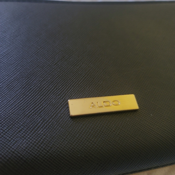 Aldo Wallet - Picture 2 of 4